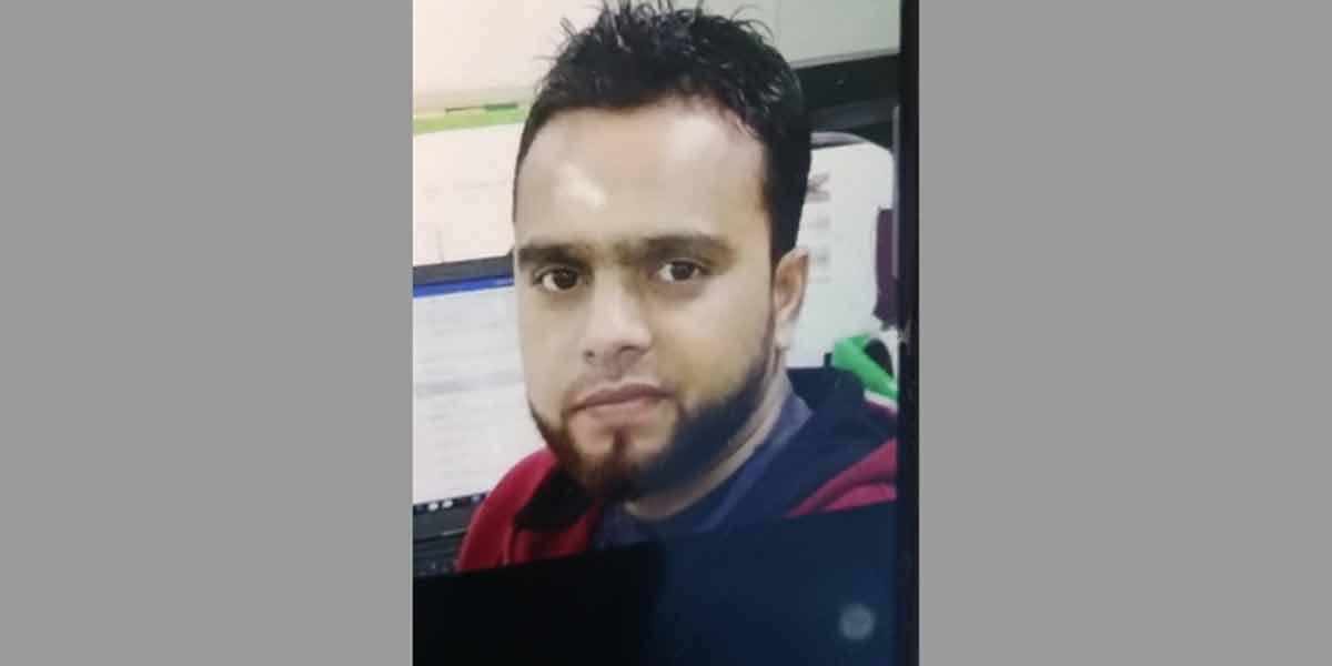 আশুলিয়ায় কারখানার ছাদ থেকে পড়ে কর্মকর্তার রহস্যজনক মৃত্যু