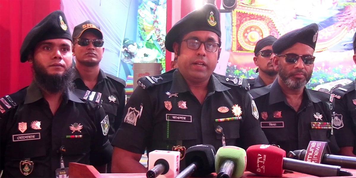 ঠাকুরগাঁওয়ে ৪৭৮ মণ্ডপের নিরাপত্তায় এসআরবি-১৩