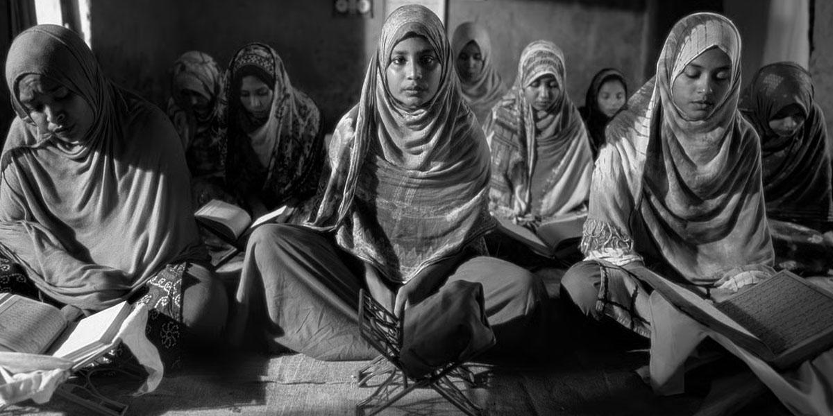 দুই চলচ্চিত্র উৎসবে বাংলাদেশের ‘সাঁকোটা দুলছে’