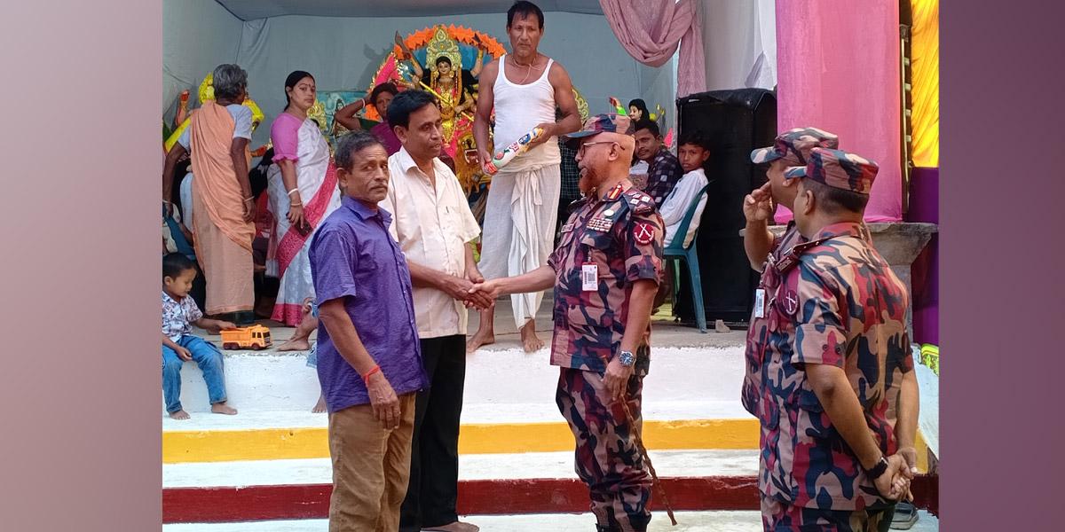 দিনাজপুরে দুর্গাপূজায় ১০ প্লাটুন বিজিবি মোতায়েন