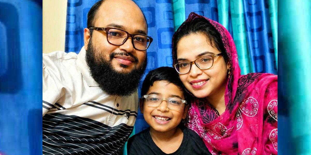 কক্সবাজারে আগুনে স্ত্রী-সন্তানসহ ৬ স্বজন হারালেন চুয়াডাঙ্গায় বসবাসরত নুর আলম