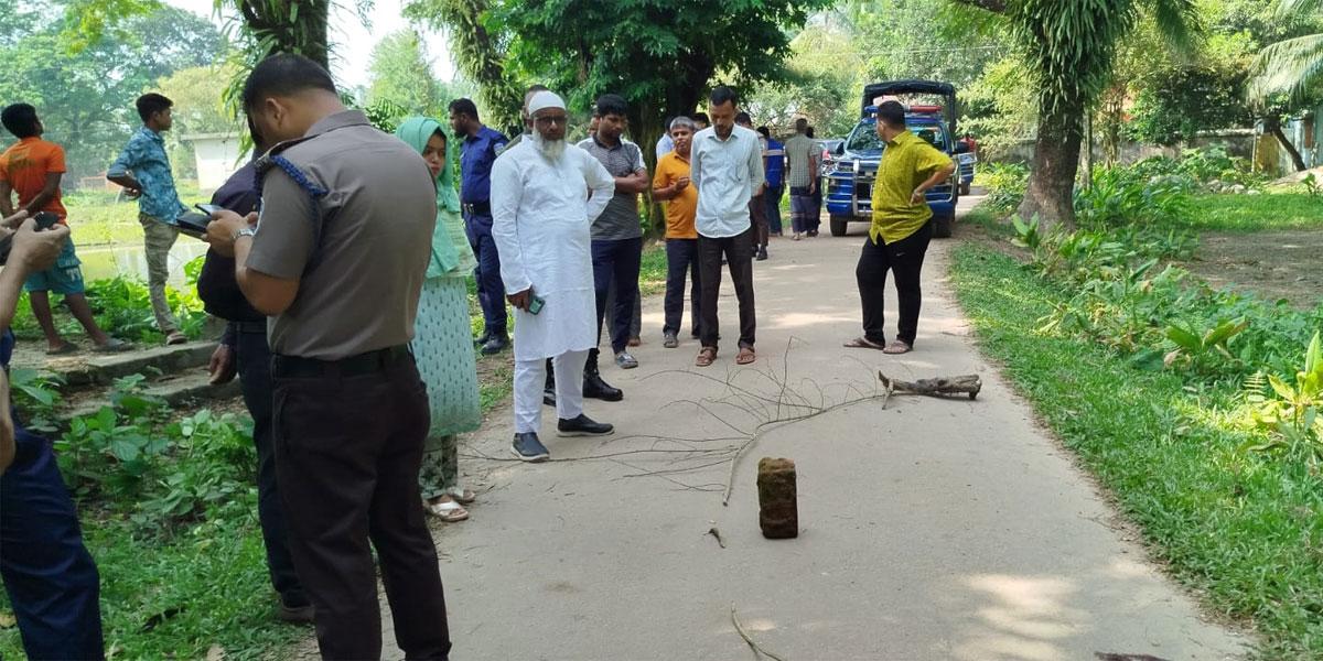 নেত্রকোনায় মিষ্টির দোকানের কর্মচারীকে গুলি