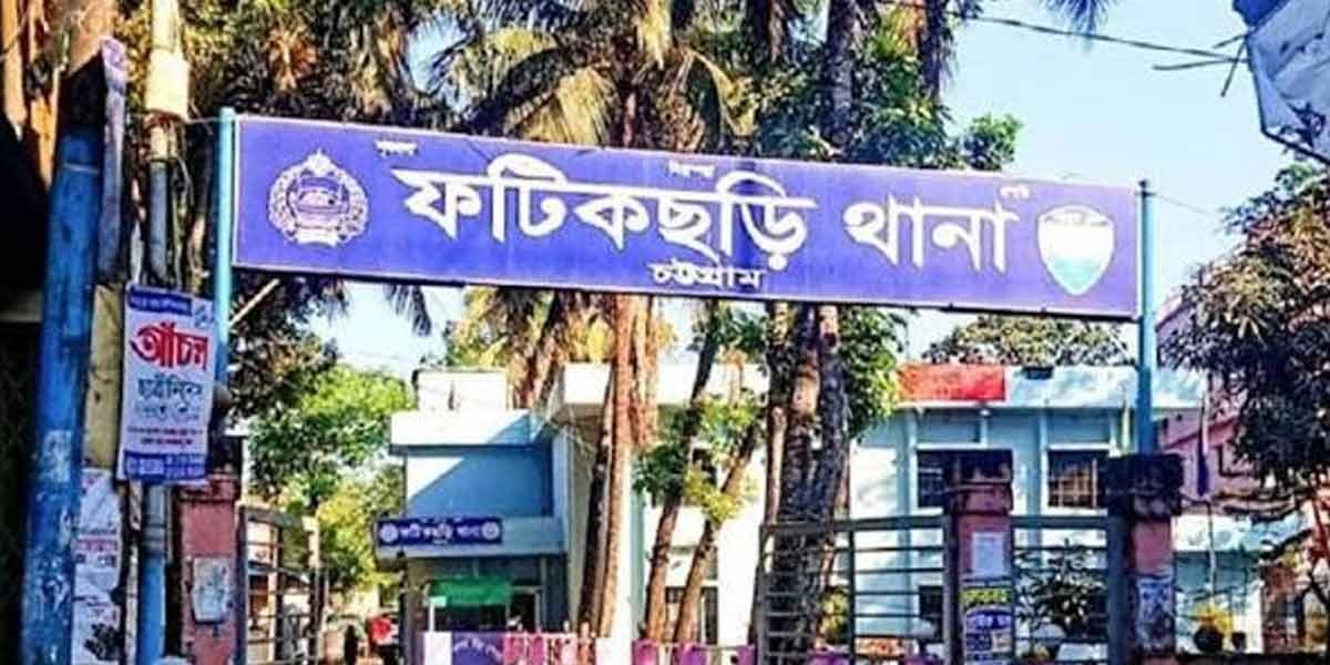 ফটিকছড়িতে মহাসড়কের পাশ থেকে নবজাতক উদ্ধার
