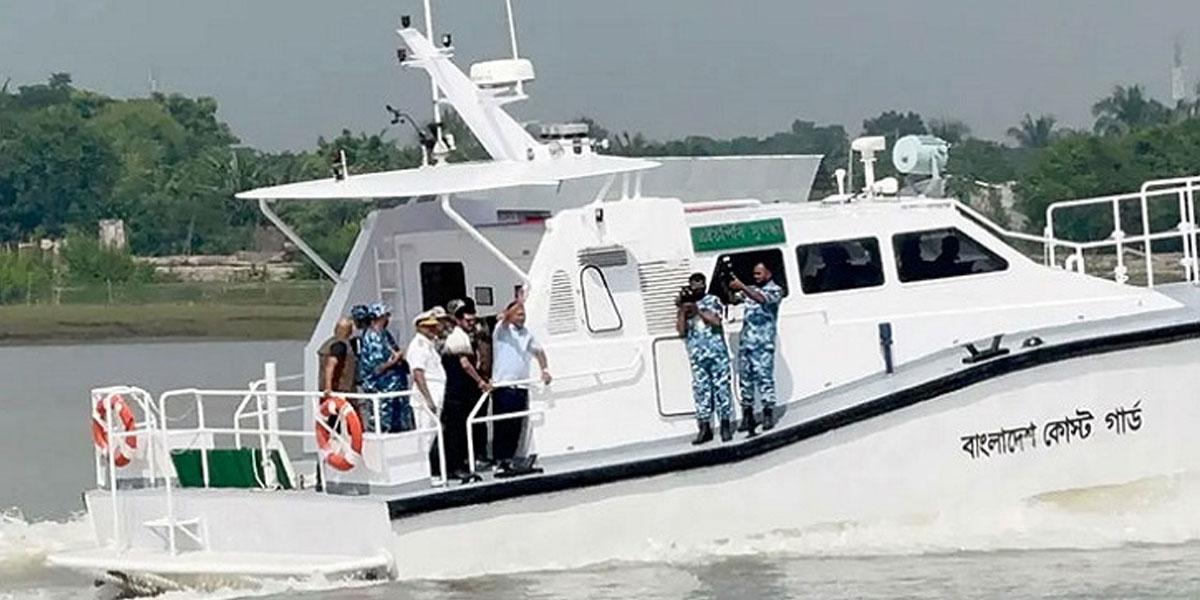 মোংলা বন্দরে পৌঁছেছেন প্রধানমন্ত্রী