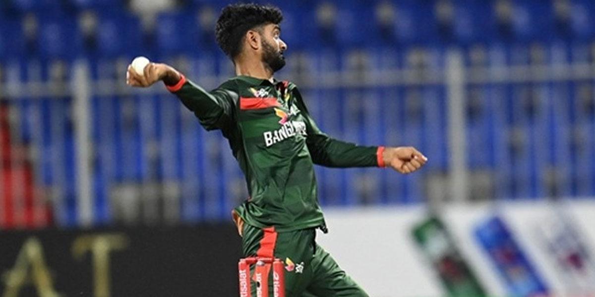আলিসের প্রশ্নবিদ্ধ বোলিং